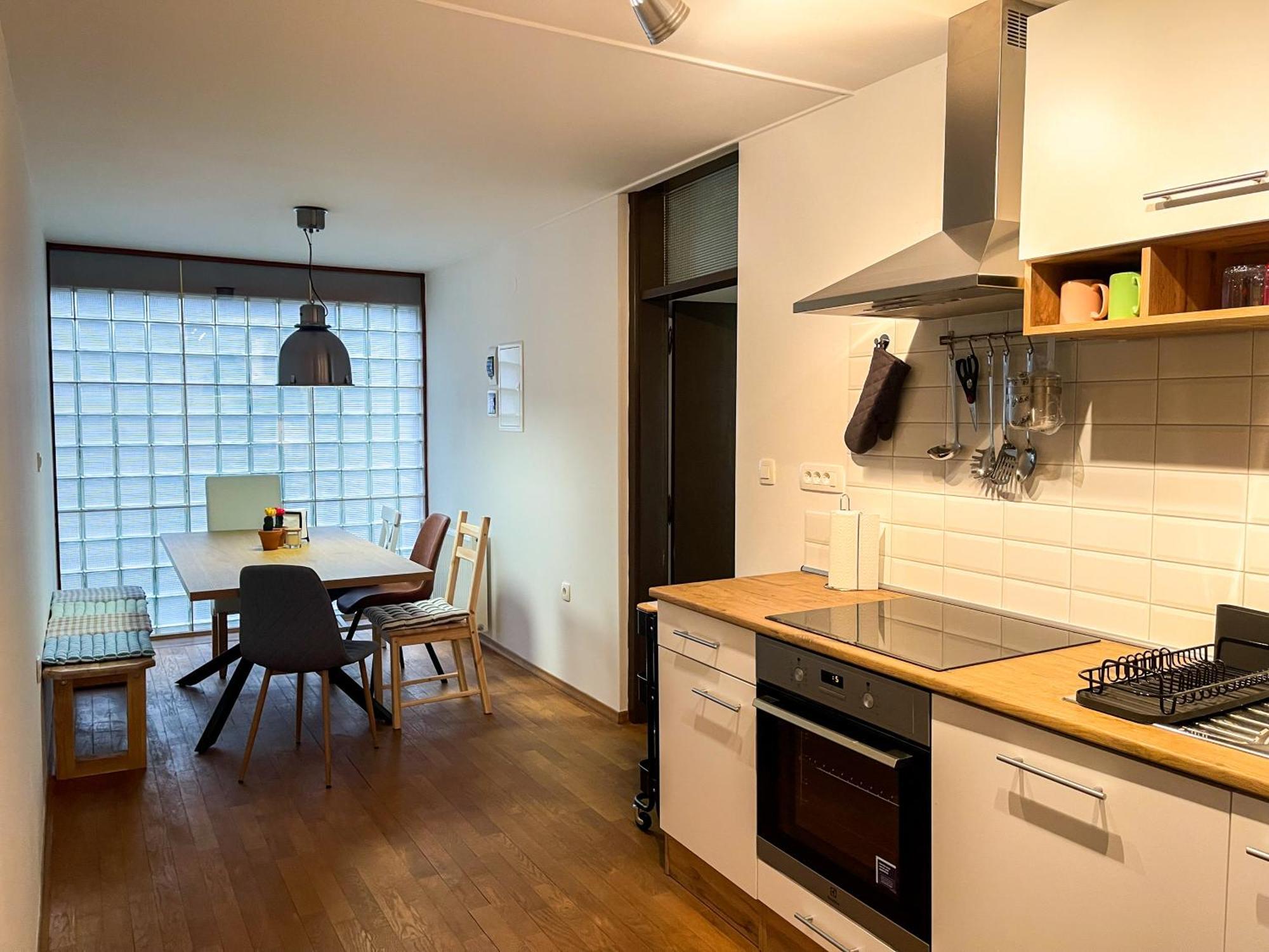 Spacious Cozy Apartment Любляна Екстер'єр фото